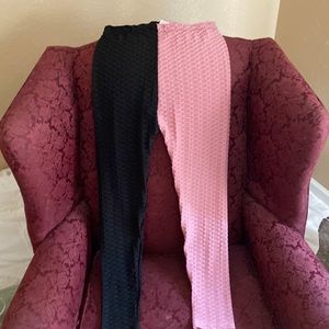 pink and black big booty pants. size medium. Brand: Rainbow